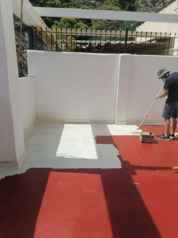 Ancient roof terrace on apartment block in Alicante city centre gets new lease of life