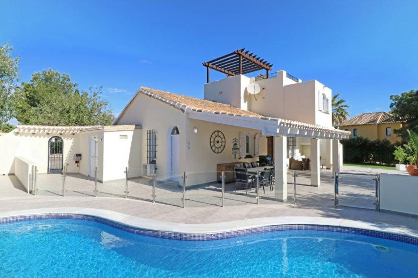 Rent La Manga Club tourist rental apartments and holiday villas