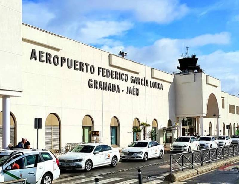 All Granada airport flight destinations for summer 2025: No London and no Paris