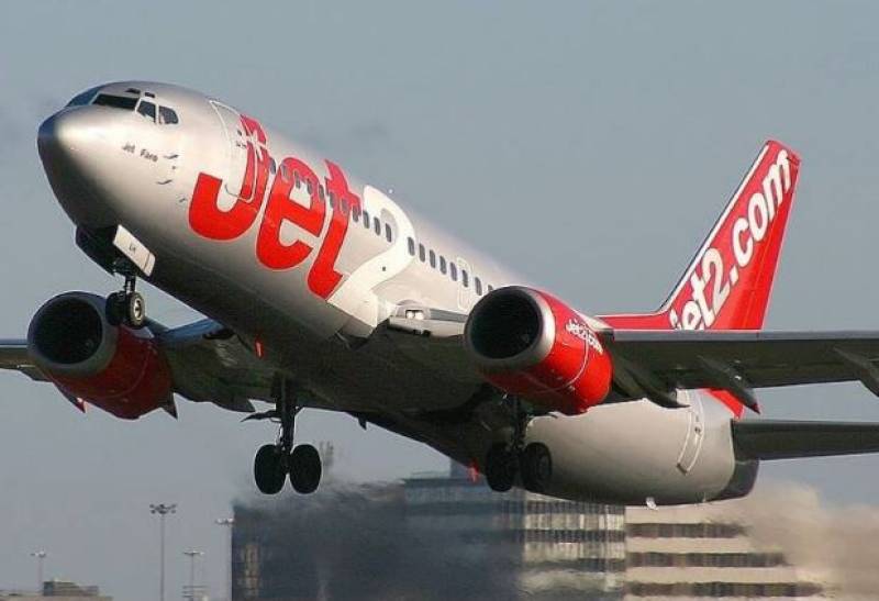 Aggressive Brit arrested on flight to Alicante