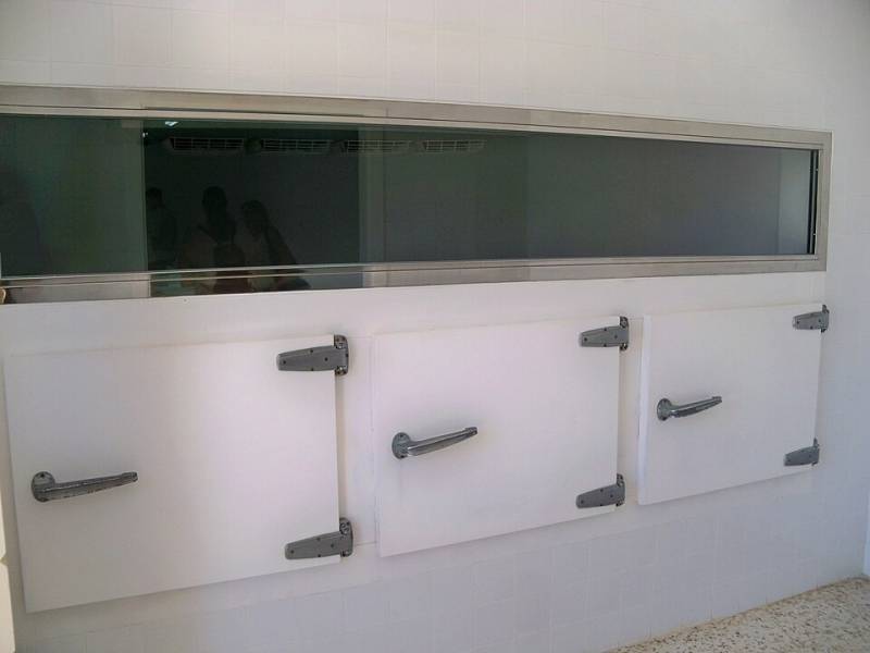 Murcia morgue crisis leaves families waiting days to lay loved ones to rest