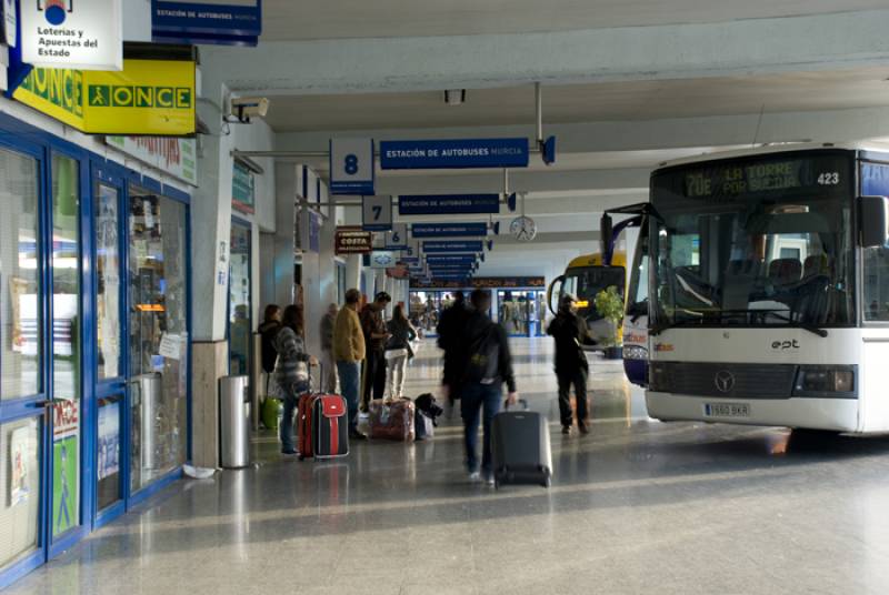 Attacker jailed for stabbing Norwegian man at Murcia bus station over slot machine winnings