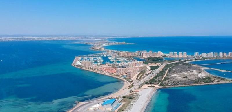 November 22 Free guided tour in Spanish explaining the origins and history of La Manga and the Mar Menor